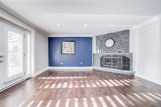 Additional image 37 of 1 Manorpark Crt