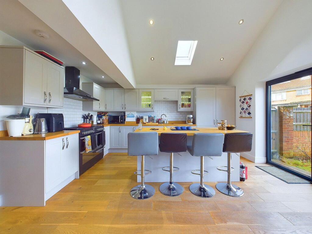 Additional image 6 of Castle Road, Worthing, BN13