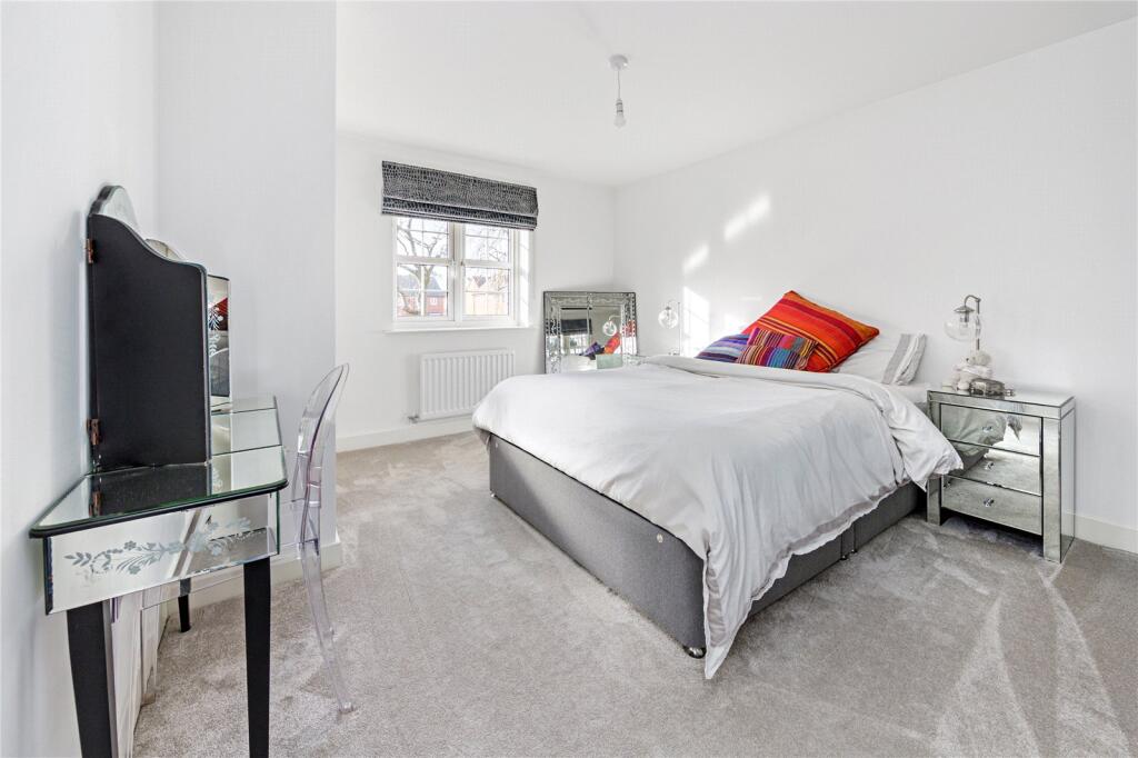 Additional image 11 of Cane Drive, Bricket Wood, St. Albans, Hertfordshire, AL2