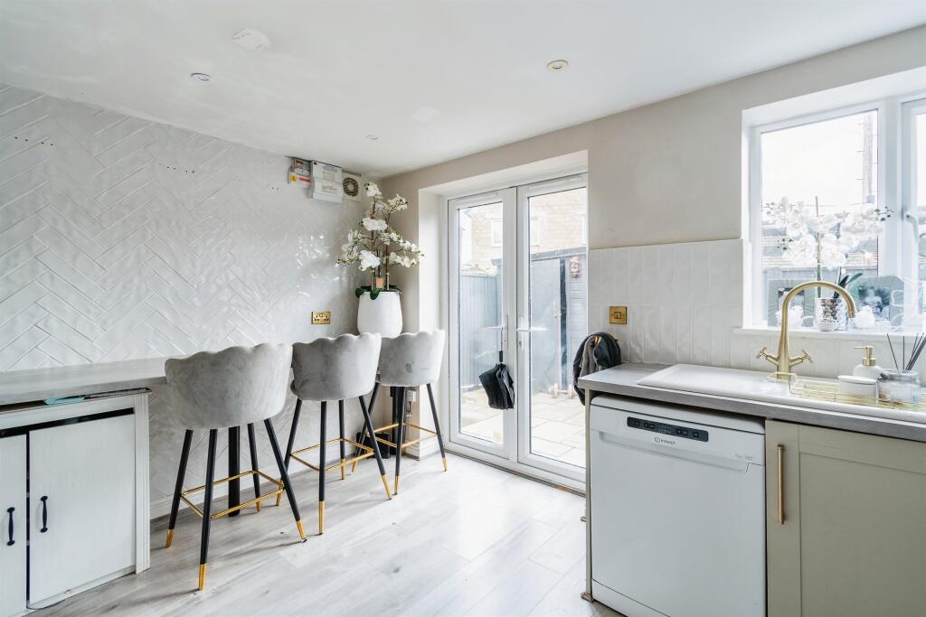 Additional image 19 of Union Street, Trowbridge