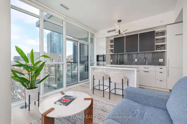 Additional image 14 of 32 Davenport Rd Unit 1403