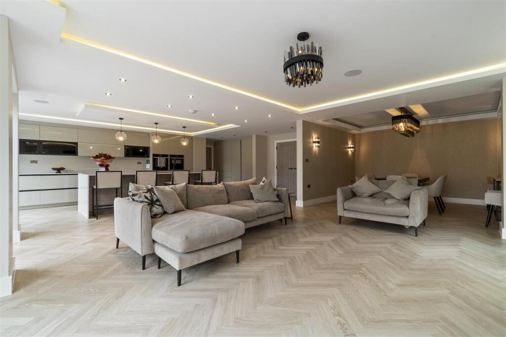 Additional image 12 of The Grove, Hampton-In-Arden, Solihull