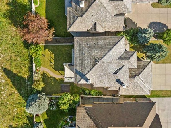 Additional image 4 of 55 NE Schiller Cres NW, Calgary, AB T3L 1W7