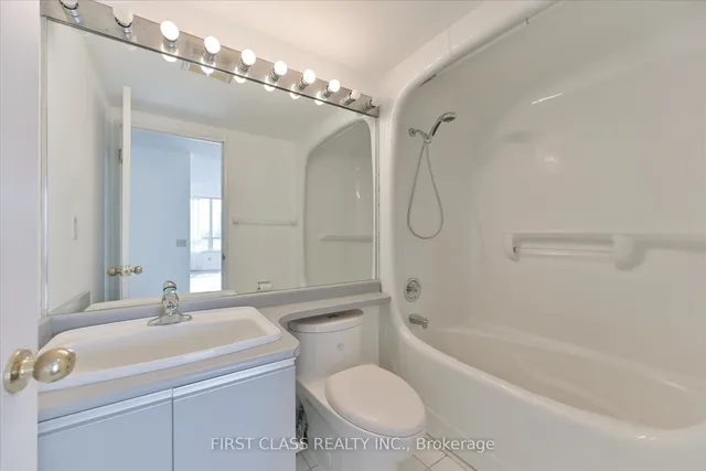 Additional image 26 of 7 Bishop Ave Unit 1805