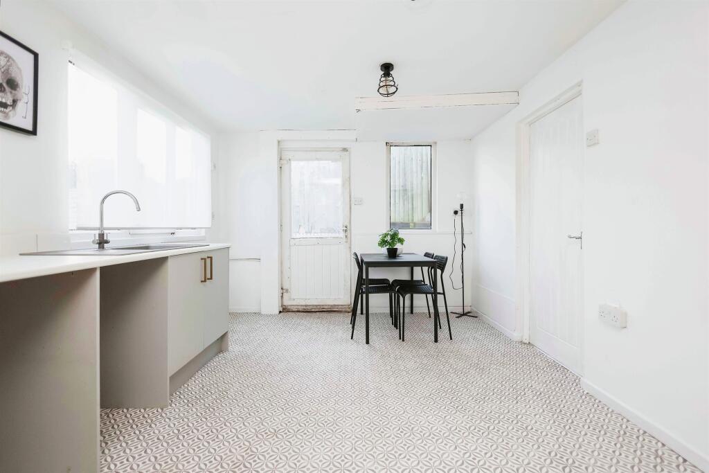 Additional image 9 of Wychbold Crescent, BIRMINGHAM