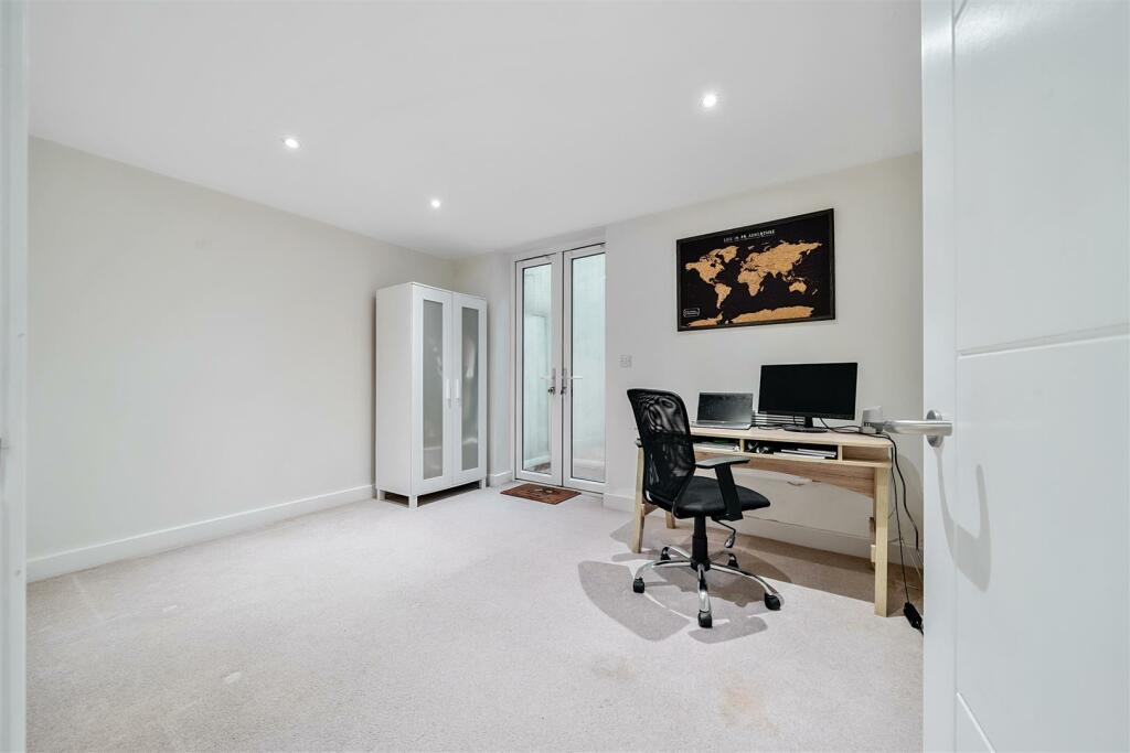 Additional image 8 of Hampton Road, Redland