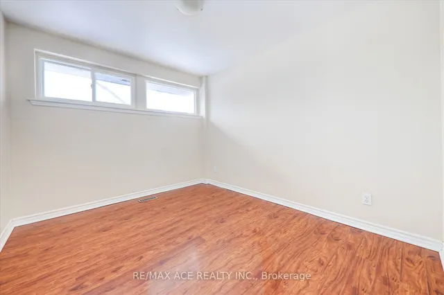 Additional image 20 of 811 Military Tr