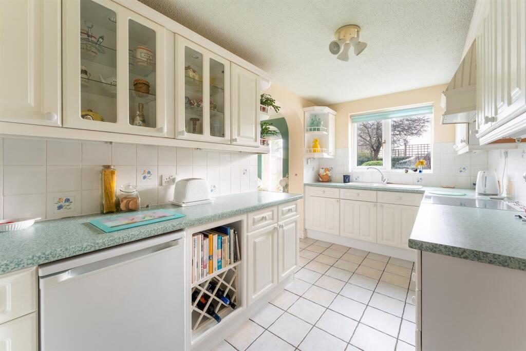 Additional image 11 of Rookery Close, Weston Hillside - OPEN OUTLOOK