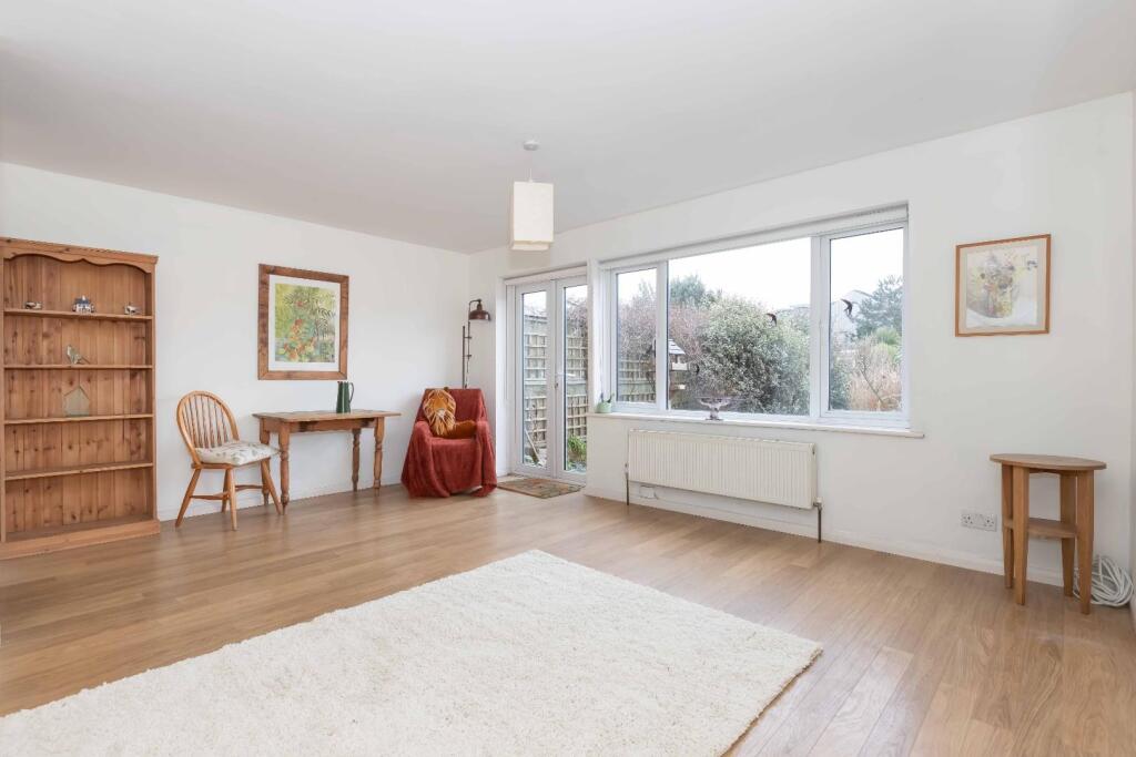 Additional image 3 of Kings Crescent, Shoreham-By-Sea