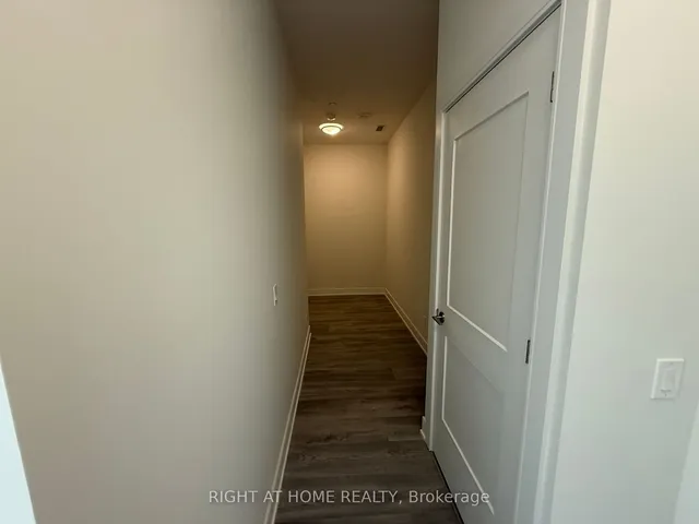 Additional image 11 of 15 Ellerslie Ave Unit PH03