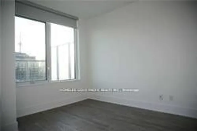 Additional image 16 of 15 Merchant's Wharf Unit 741