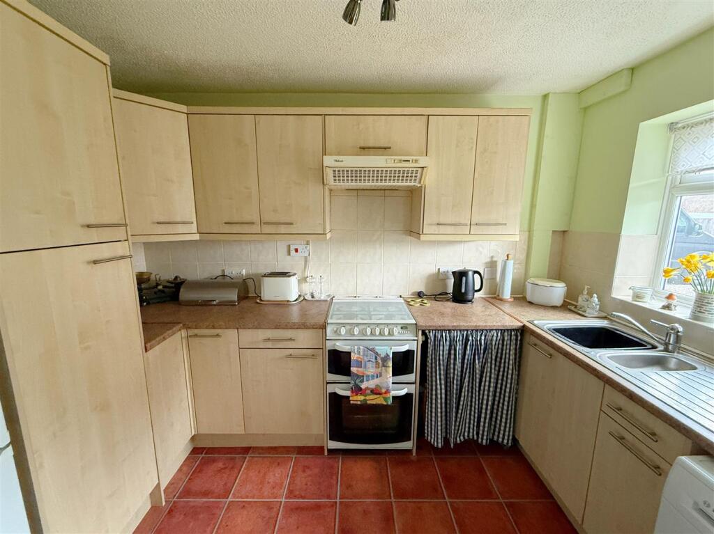 Additional image 4 of Scott Close, Bidford-On-Avon, Alcester