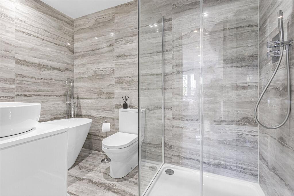 Additional image 16 of Pine Grove, Brookmans Park, Herts, AL9