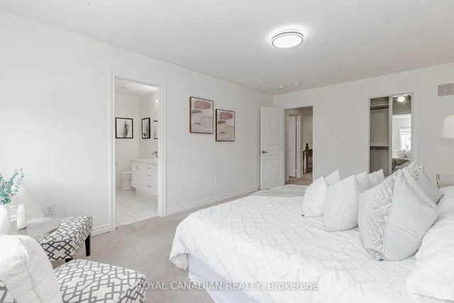 Additional image 28 of 1544 Chretien St