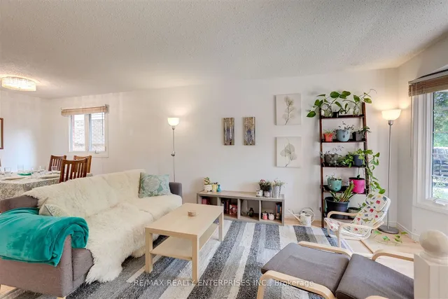 Additional image 6 of 1102 Stephenson Dr