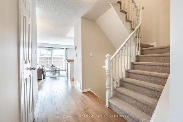 Additional image 5 of 2025 Cleaver Ave Unit 35