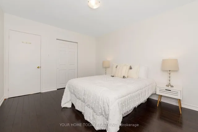 Additional image 22 of 12 Bedford Cres