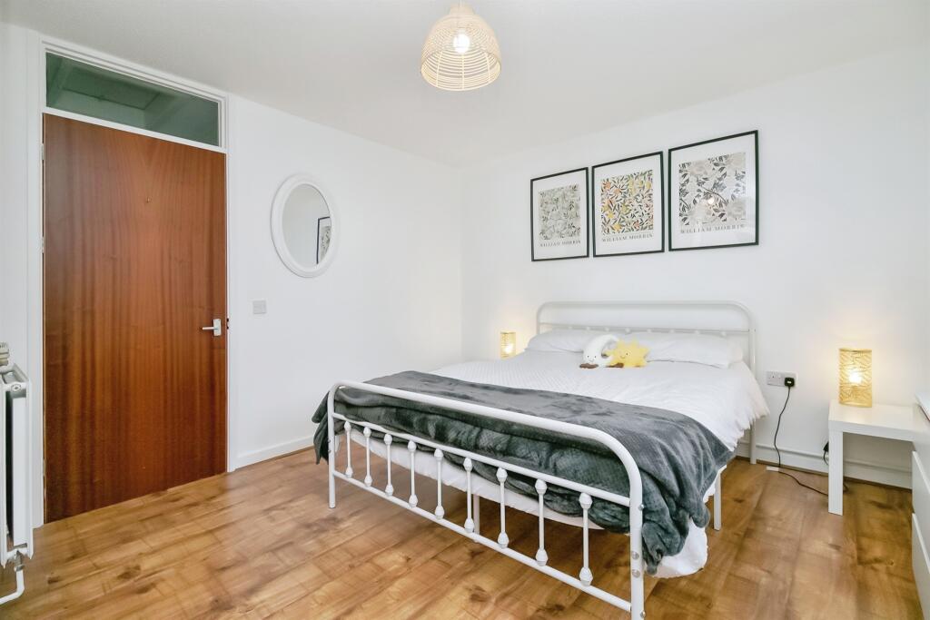 Additional image 17 of Dock View Road, BARRY