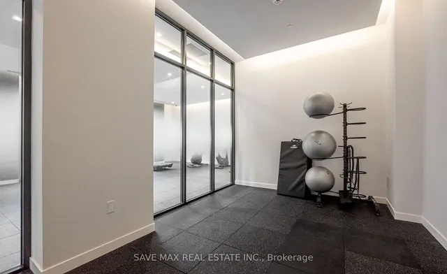 Additional image 21 of 9 Tecumseth St Unit PH 11