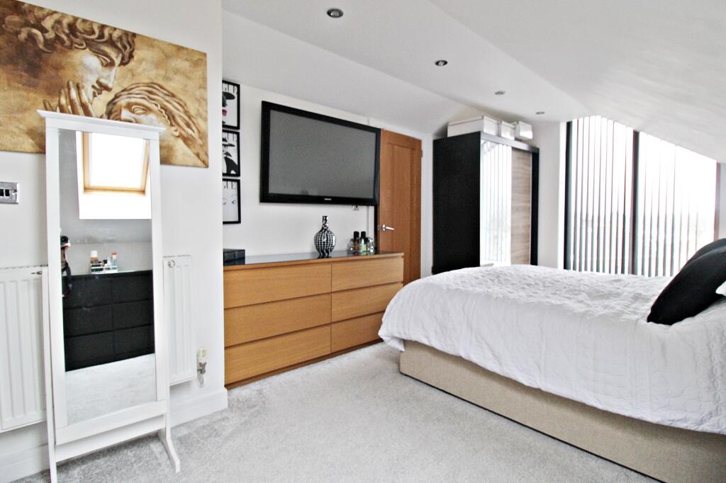 Additional image 24 of Manor Hill, Miskin, Pontyclun, Rhondda Cynon Taff. CF72 8JP