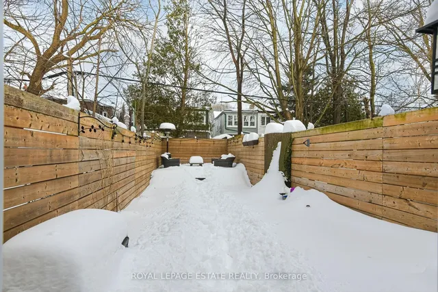 Additional image 20 of 105 Bastedo Ave