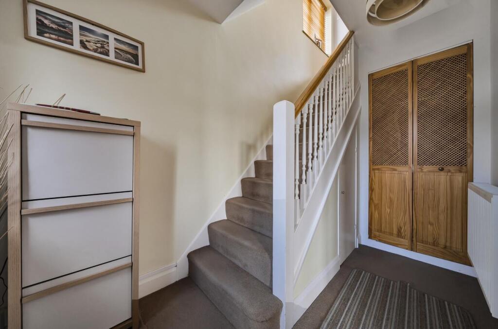 Additional image 9 of Peplins Way, Brookmans Park, Hatfield
