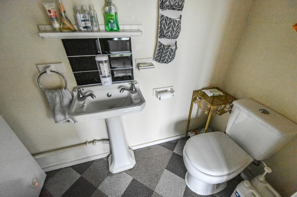 Additional image 14 of Chadderton Drive, Bury, BL9