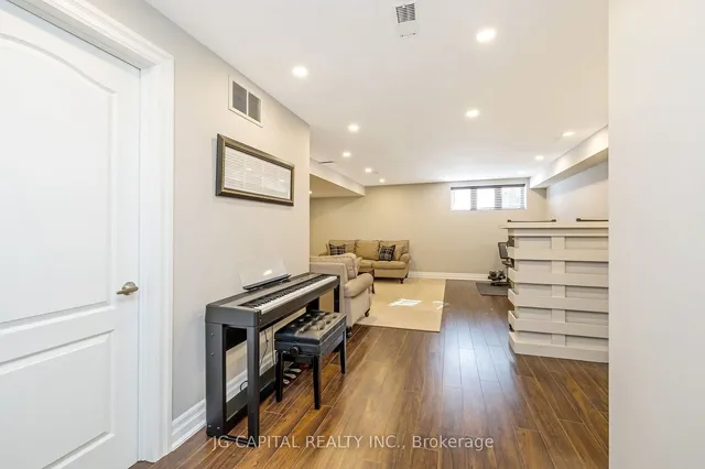 Additional image 38 of 1154 Woodington Lane