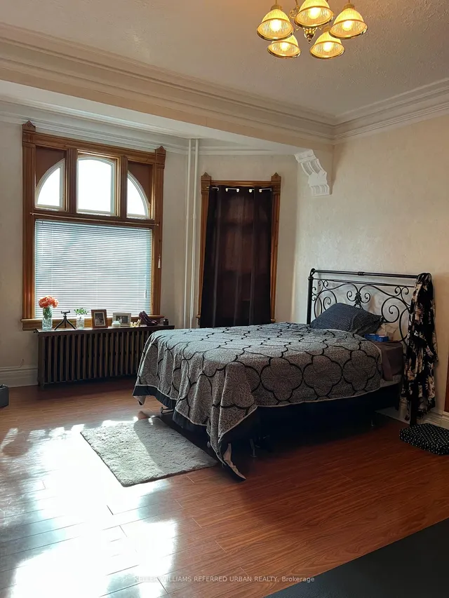 Additional image 24 of 225 Rosemount Ave