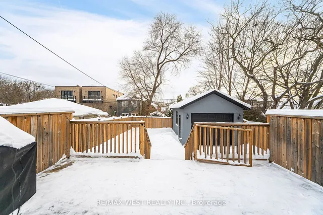 Additional image 34 of 17 Branch Ave