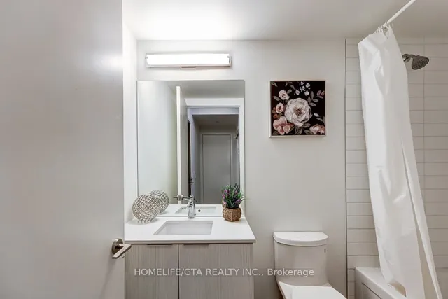 Additional image 21 of 158 Front St Unit 223