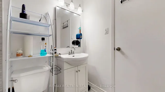 Additional image 18 of 1894 Kirkwall Cres Unit 20