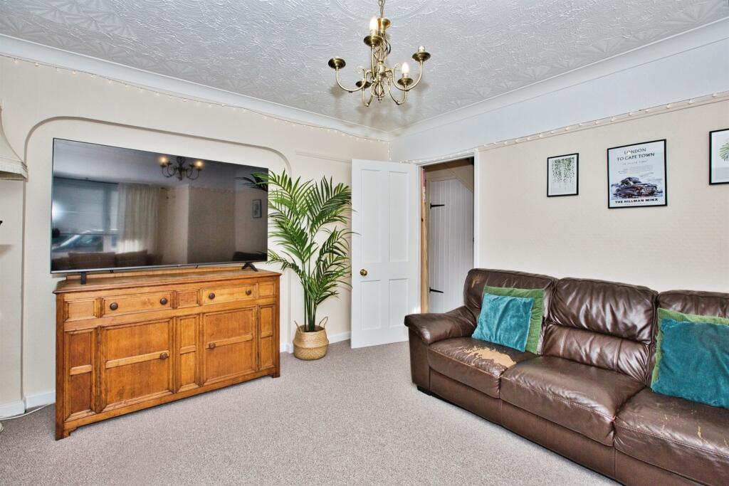 Additional image 19 of Roe Avenue, Houndstone, Yeovil