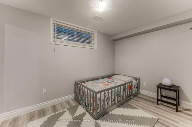 Additional image 33 of 955 Bianca Crt