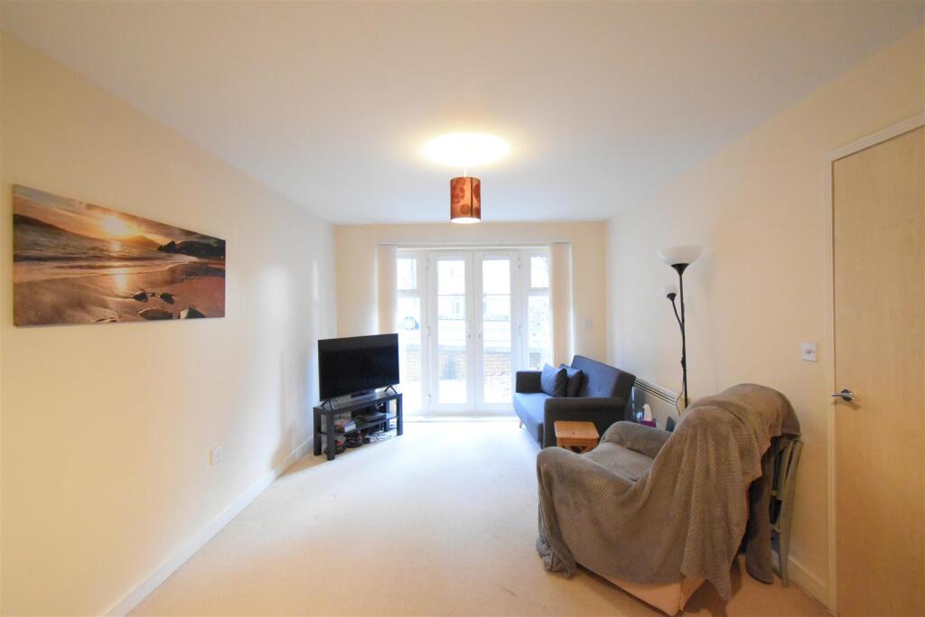 Additional image 3 of Arnold Road, Mangotsfield, Bristol