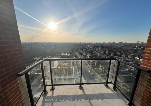 Additional image 9 of 3100 Keele St Unit 1003