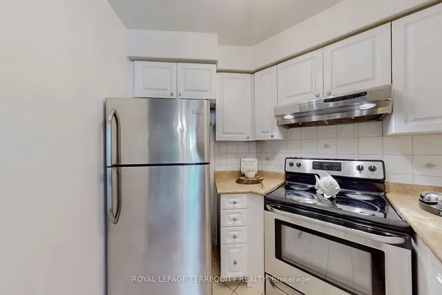 Additional image 21 of 18 Pemberton Ave Unit PH00