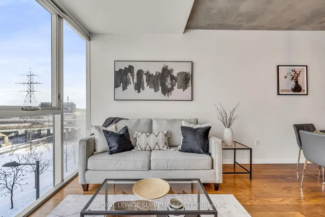 Additional image 28 of 32 Trolley Cres Unit 523