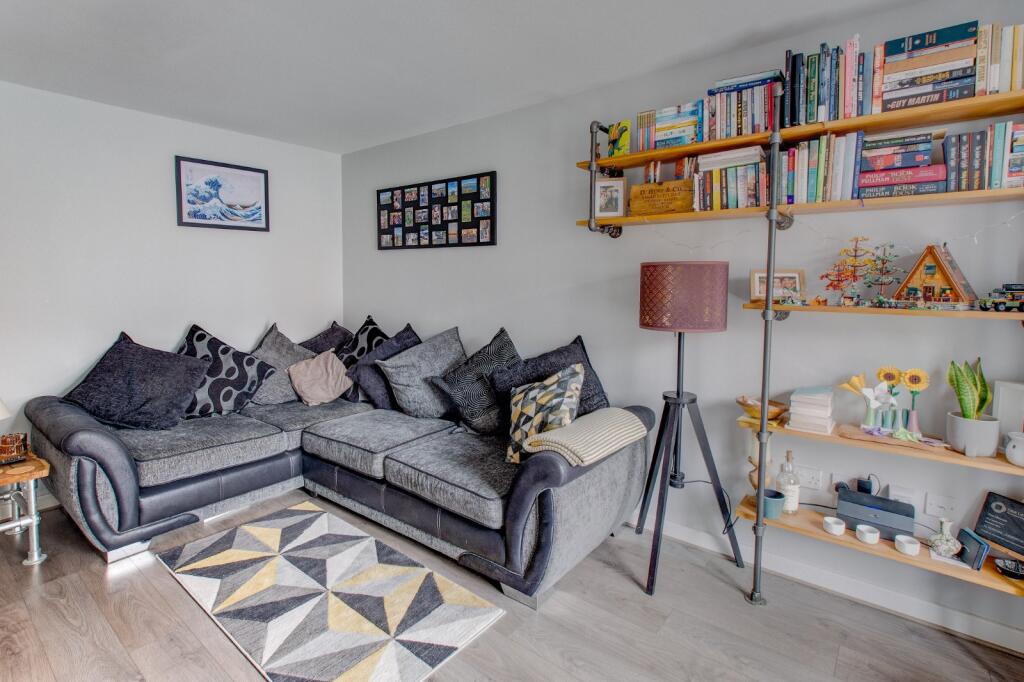 Additional image 3 of Blakeney Drive, Bromsgrove, Worcestershire, B61