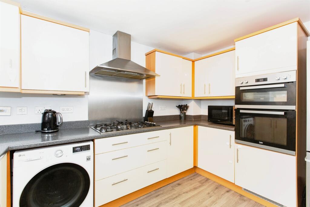 Additional image 2 of North Lodge Drive, Papworth Everard, Cambridge