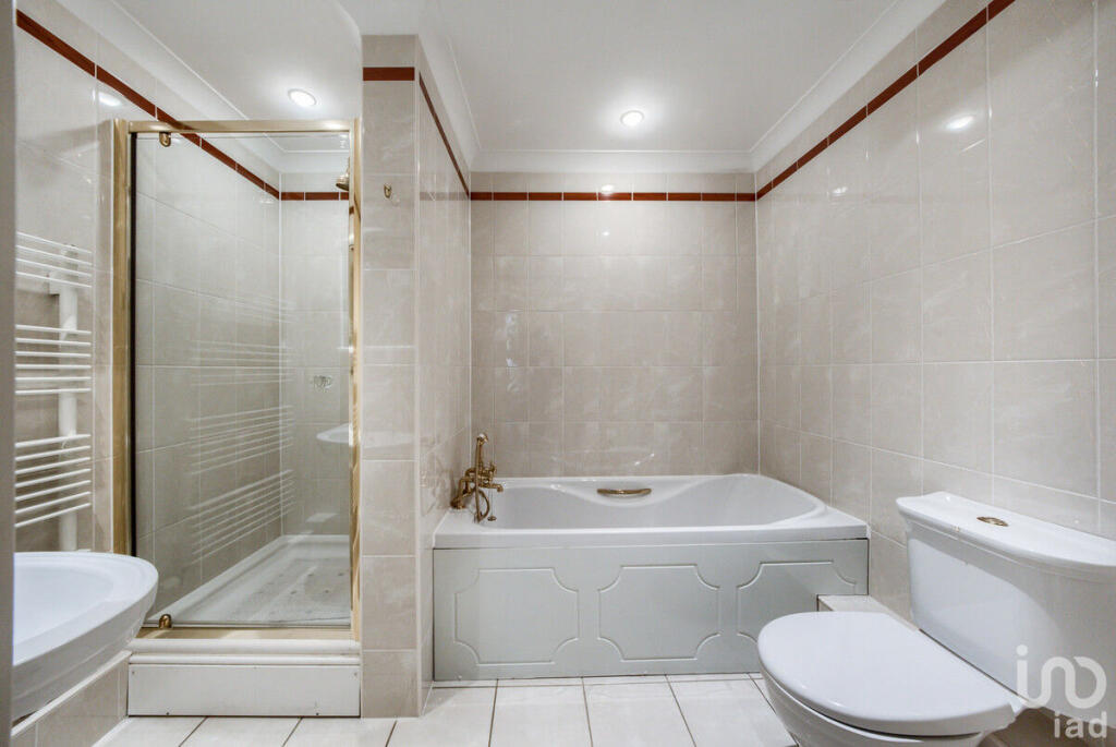 Additional image 18 of St Bernards Road, Solihull, B92