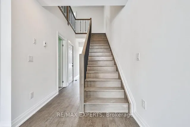 Additional image 12 of 2154 Walker's Line