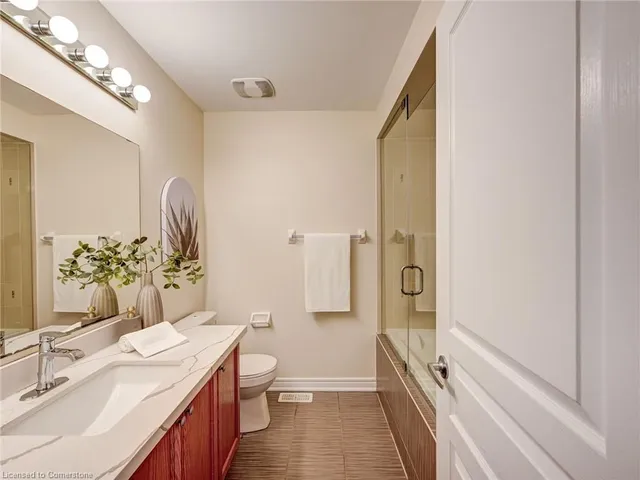 Additional image 35 of 106 Naperton Dr