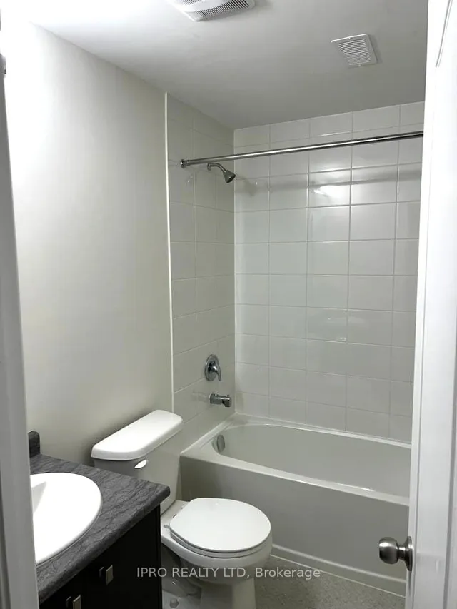 Additional image 27 of 3950 Koenig Rd