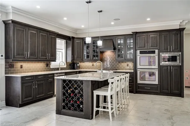 Additional image 12 of 693 Cedar Ave