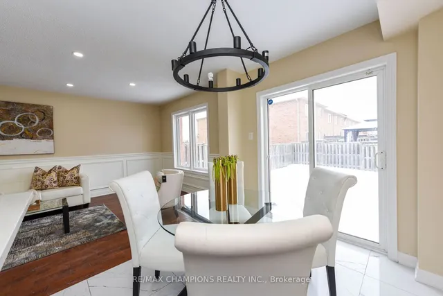 Additional image 14 of 258 Van Kirk Dr