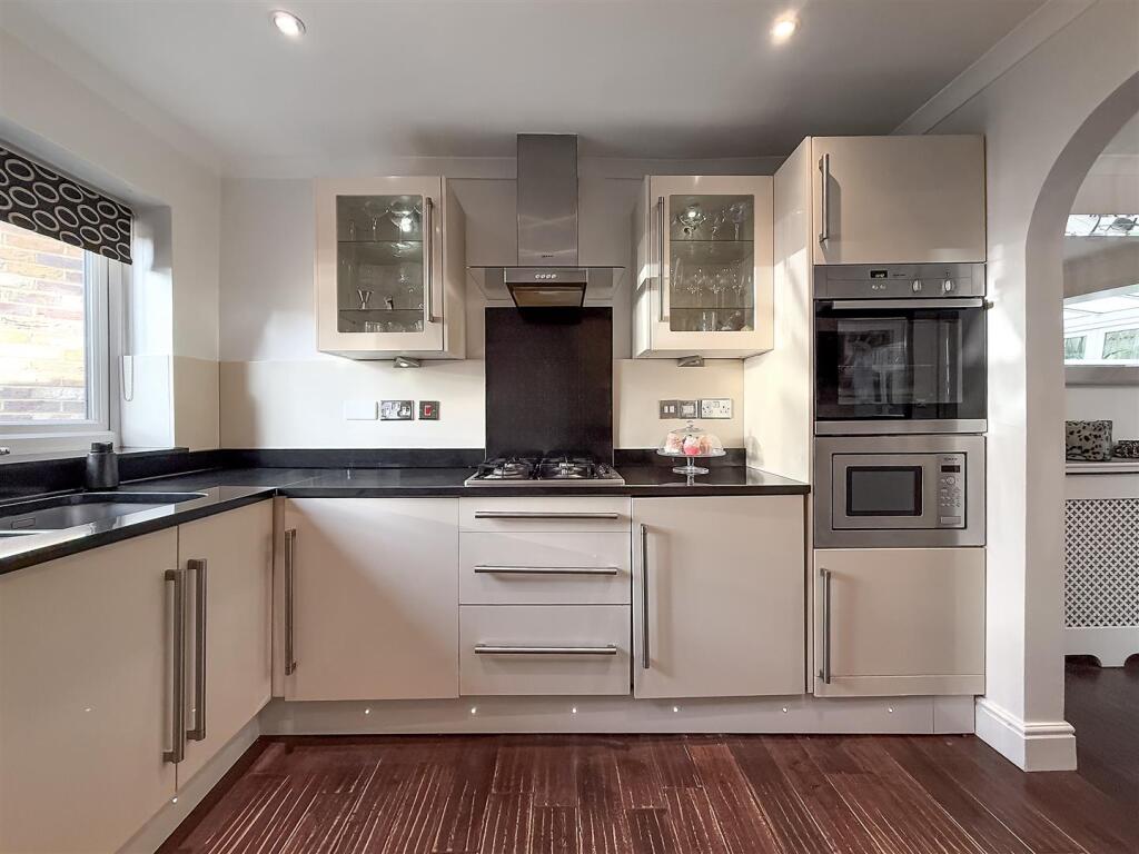 Additional image 26 of Newlyn Close, Bricket Wood