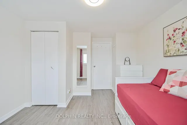 Additional image 35 of 6 Village Crt