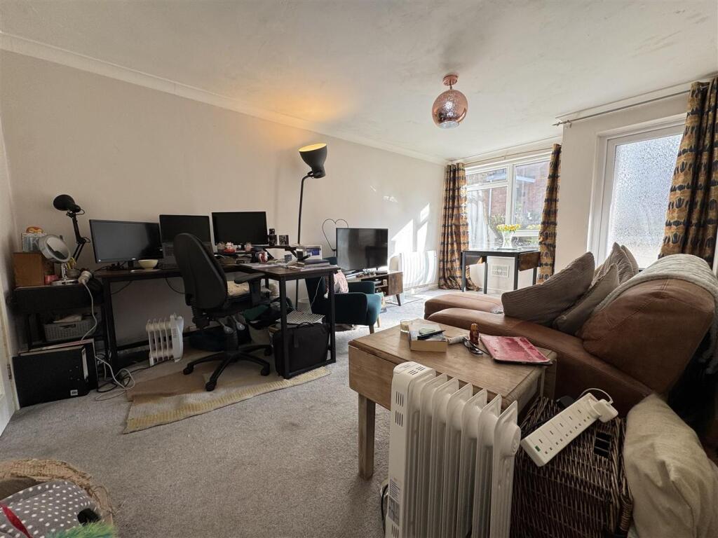 Additional image 3 of Woburn Crescent, Great Barr, Birmingham