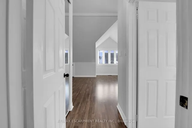 Additional image 31 of 1701 Lampman Ave Unit 404